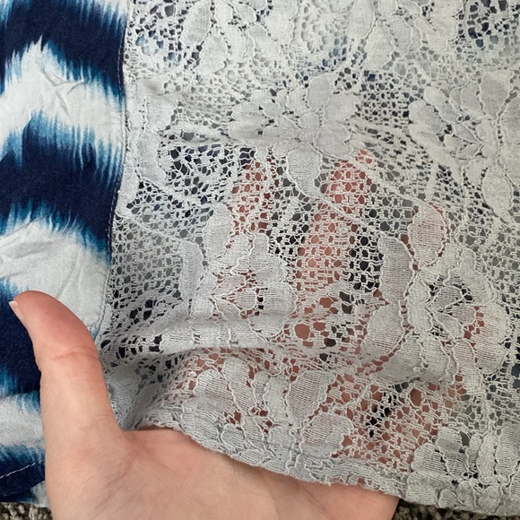 MUDD White and blue patterned striped tank top - Picture 6 of 6